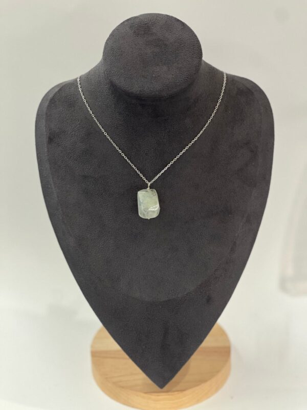Single Stone Prehnite Tumbled Stainless Steel Necklace